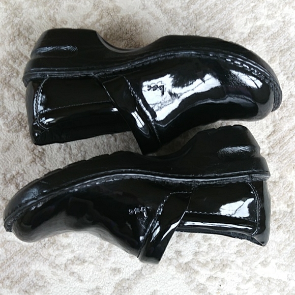 NWOT B.O.C. Concept Patent Leather Wedge Chunky Heel Mules Clogs 8M Black Glossy - Picture 10 of 15